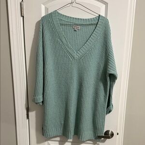 Avenue V-Neck Sweater - Mint Green